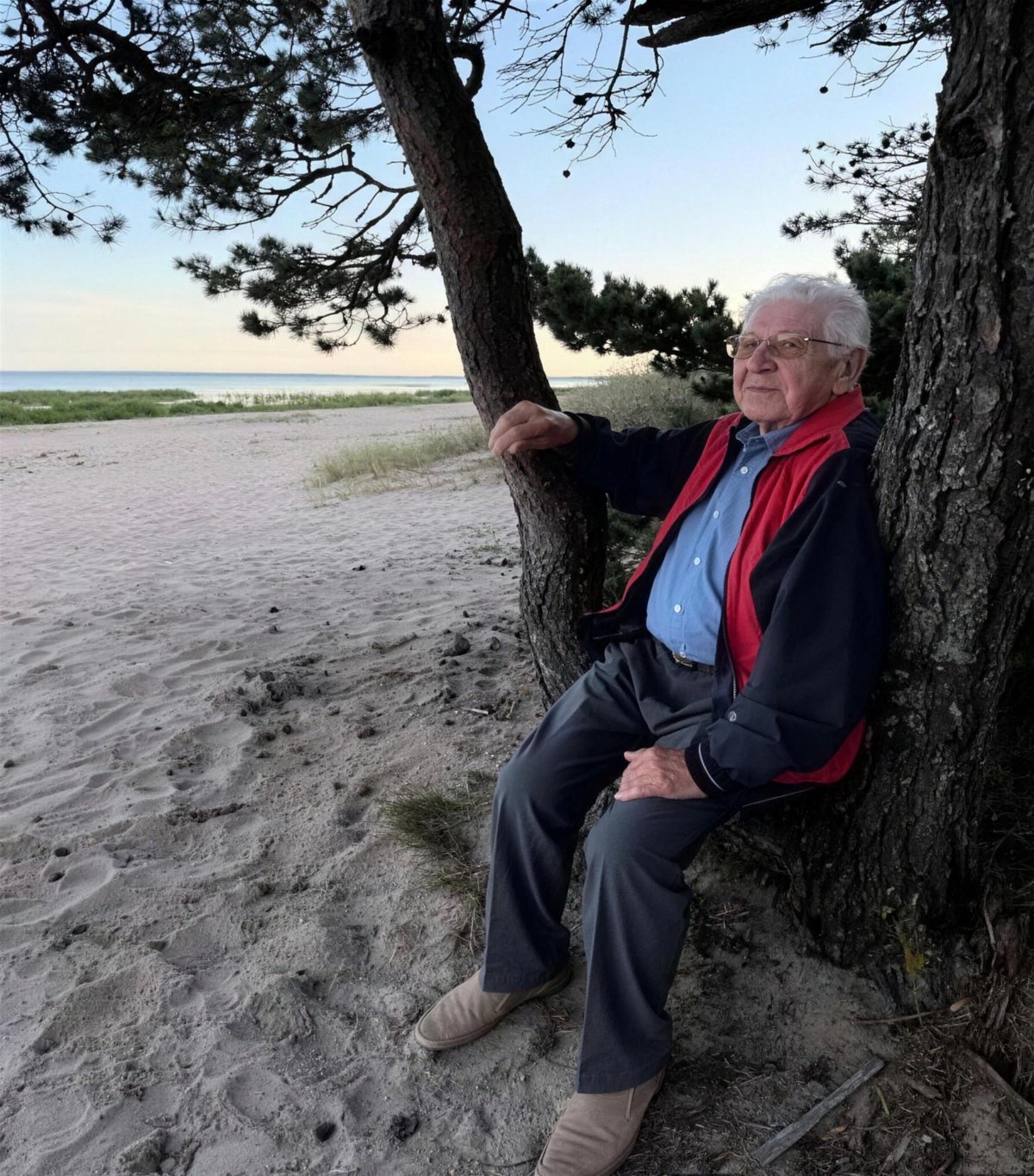 Tõnu Kangron rannas